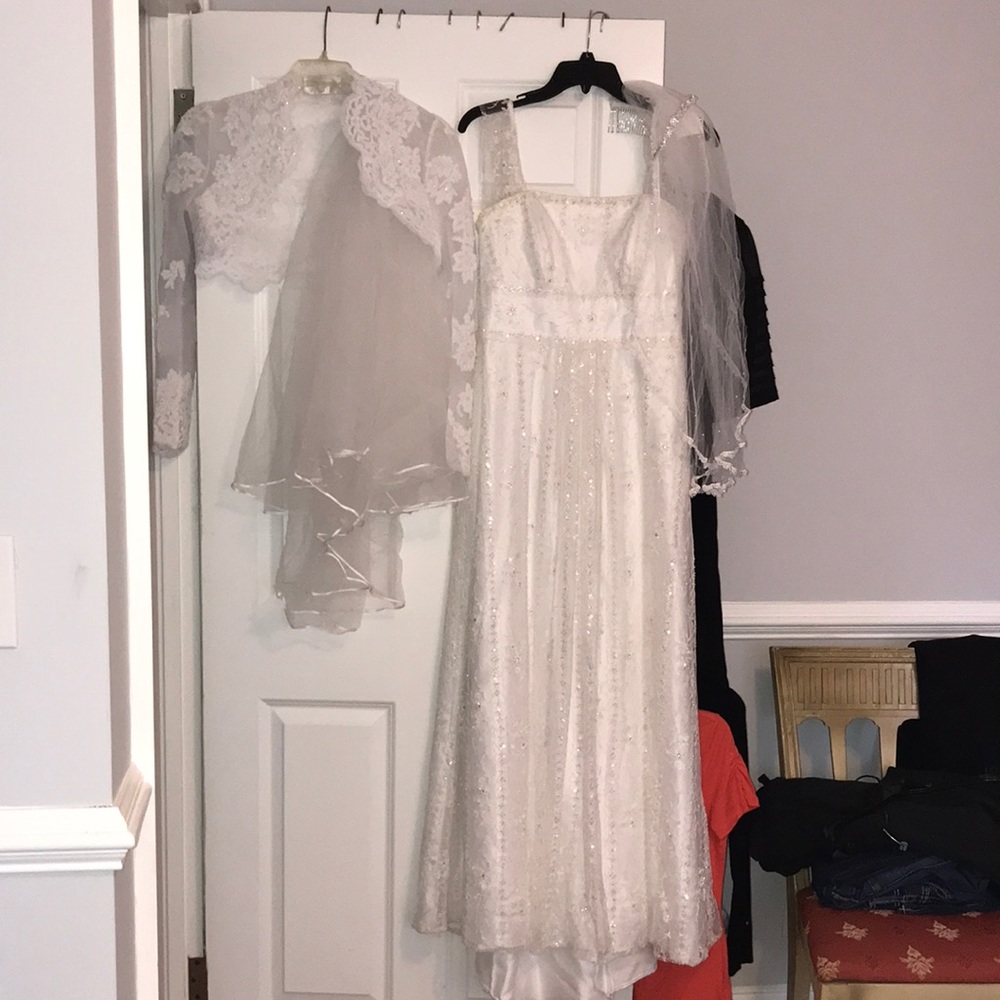 Boutique wedding dress